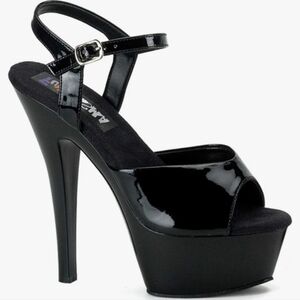 Funtasma Black Patent Flatform Heel Sandal w/ ankle strap. NIB